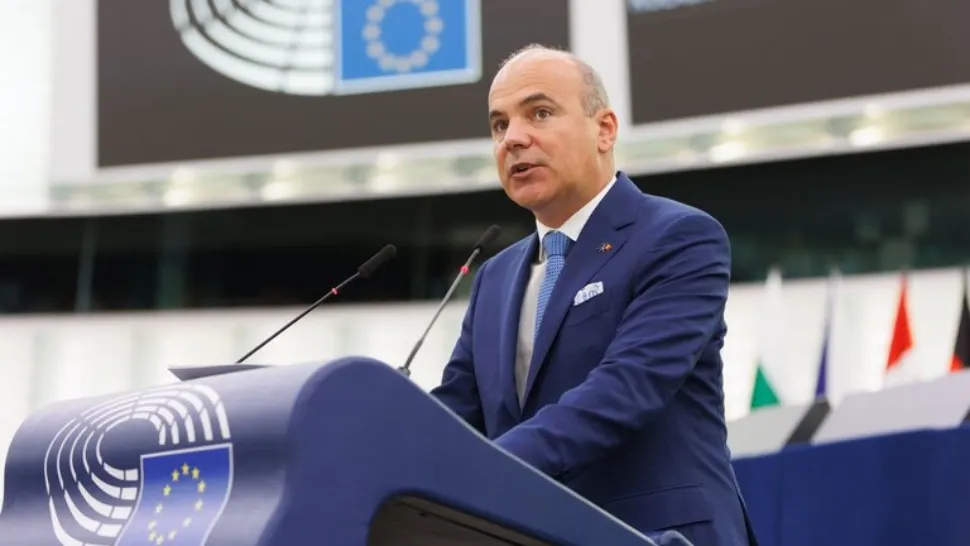 Rareș Bogdan atacă Guvernul pe tema legii salarizării: „Au ținut legea la sertar. De un an de zile se știa foarte bine care este situația ”