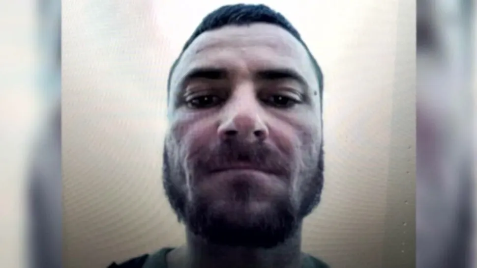  Mureş: Cercetări pentru profanare de morminte; obiecte descoperite pe mormântul victimei lui Emil Gânj