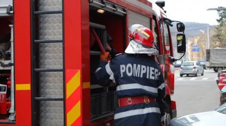 Pompierii, ocupați în minivacanța de Crăciun. 130 de urgențe înregistrate în Argeș