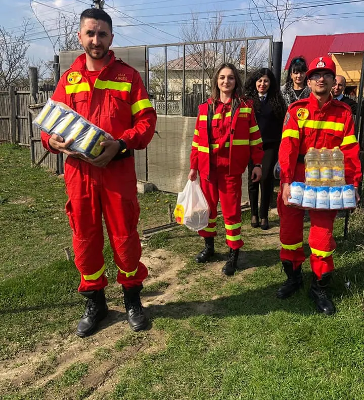 Salvatorii argeșeni, în sprijinul familiilor greu încercate de soartă