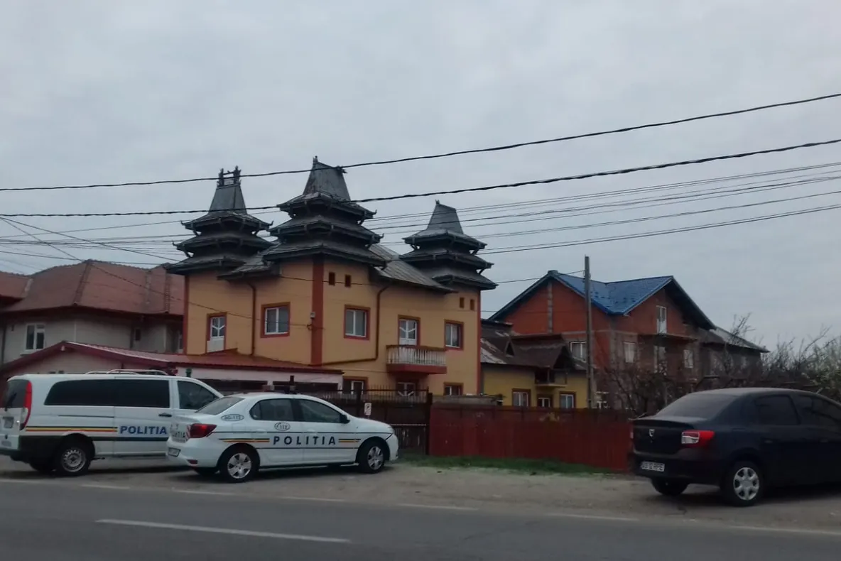 Percheziții în Argeș: bunuri de 10.000 de lei, recuperate! 3 bărbați reținuți