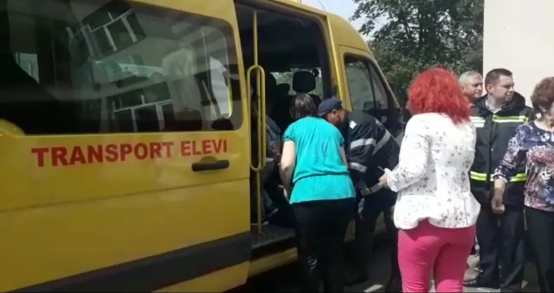 Copiii de la o grădiniță din Argeș, evacuați din cauza inundațiilor