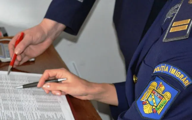 Un chinez de 28 de ani, depistat la muncă ilegală în Argeș  