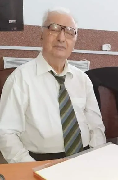 A murit profesorul Nicolae Leonăchescu, fost deputat PRM de Argeș