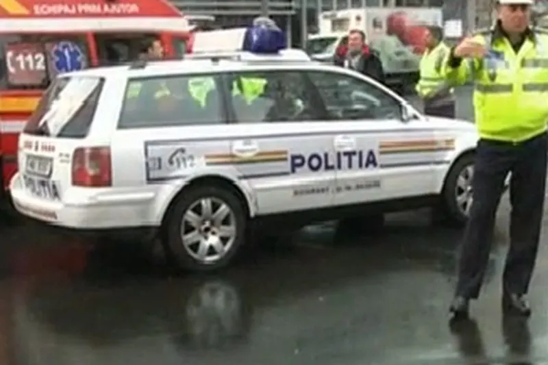 Accident pe Calea Bucureşti, din Piteşti! Femeie rănită