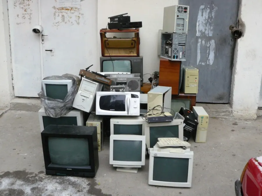 Scăpați de deșeurile electrice! Se amenajează un punct de colectare