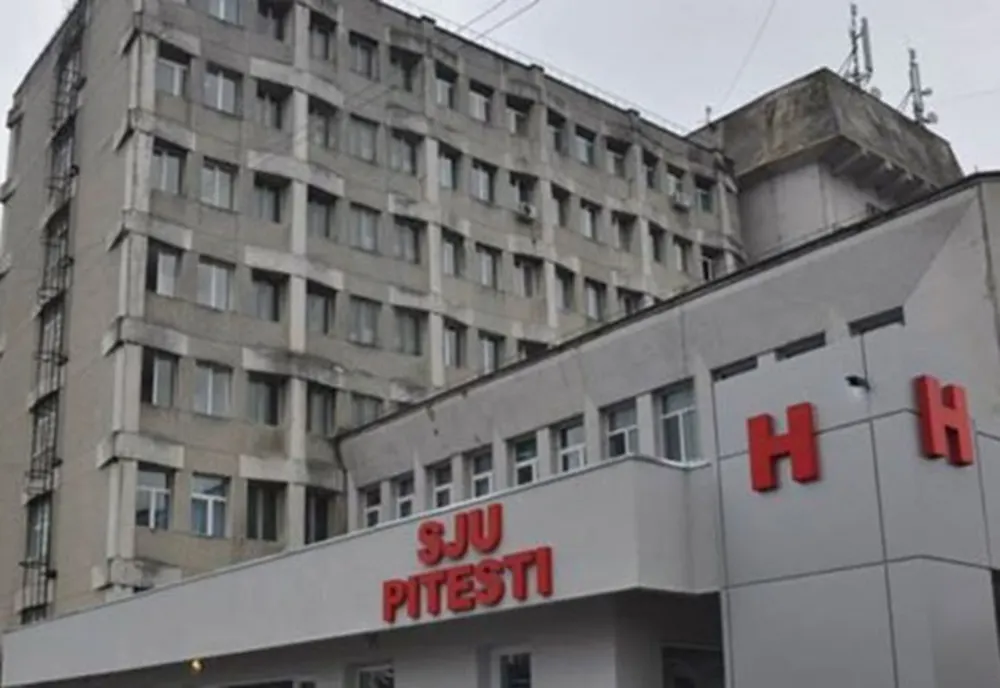Aproximativ 300 de pacienţi ai Spitalului Județean Argeș votează la prezidenţiale