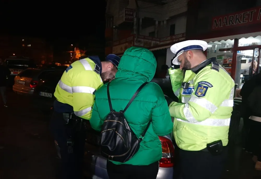 Video-Razii de amploare ale polițiștilor, la Câmpulung!