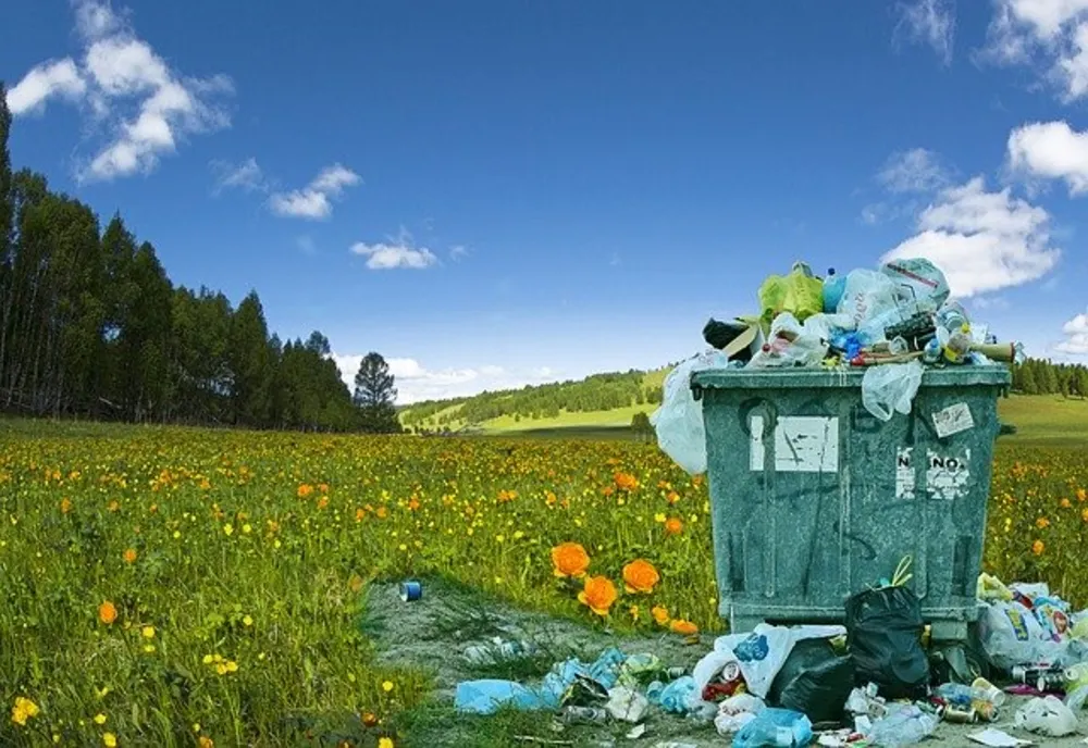 Tombolă în ziua Reciclării Deșeu­ri­lor Electrice în Pitești