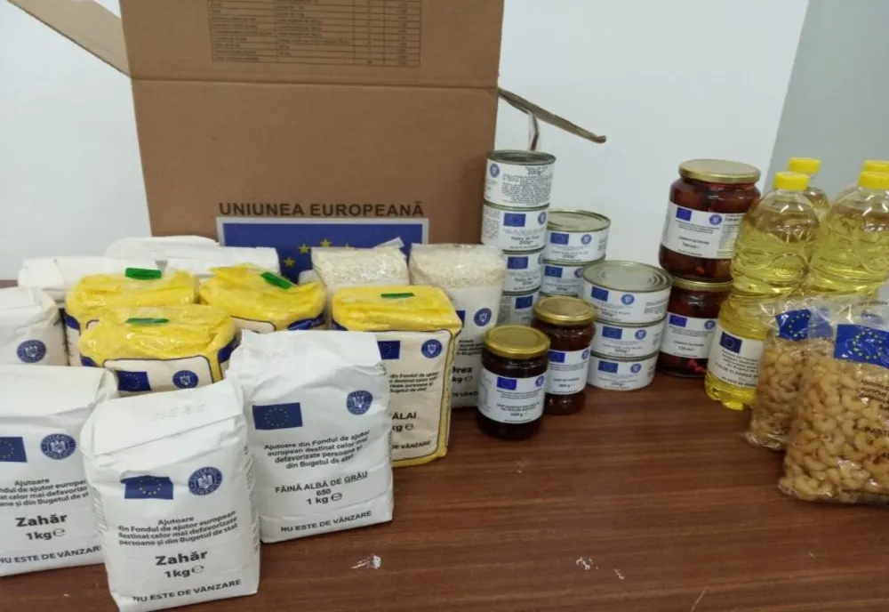 Prefectura Argeș: 39 781 de pachete cu alimente vor fi distribuite către primăriile din județ