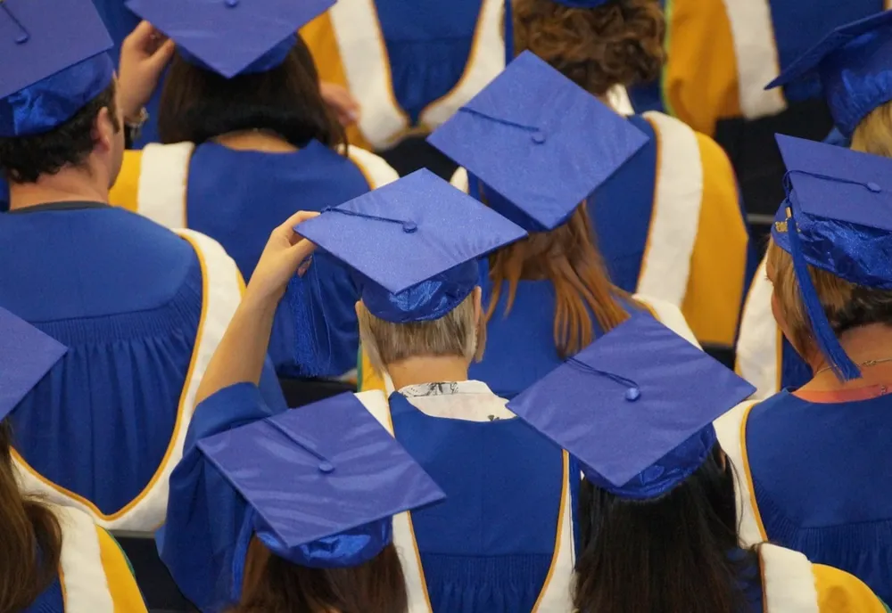 Studenţii nu vor să se întoarcă la cursuri. Consideră că trecerea din online, e prea bruscă 