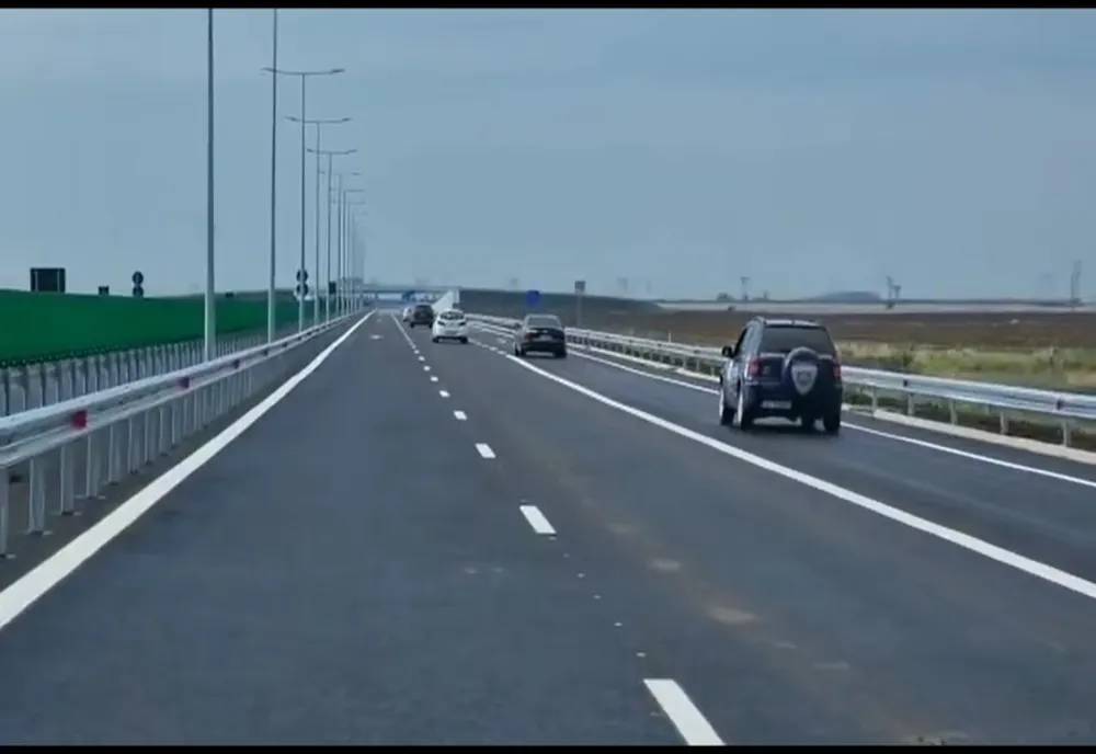 VIDEO. Un nou tronson al Drumului Expres Craiova-Piteşti, dat în circulaţie