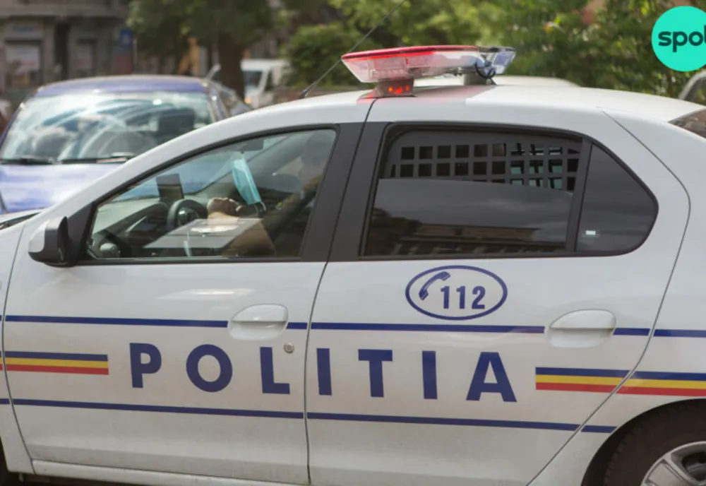 O persoană amenință că se aruncă de pe un baraj
