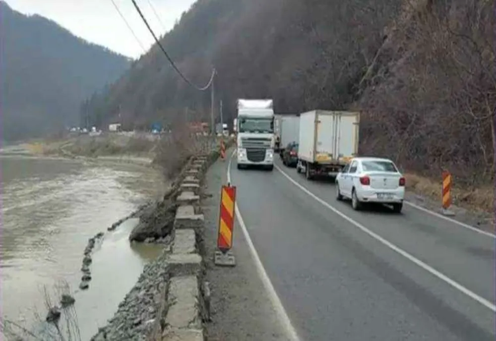 MINISTRUL TRANSPORTURILOR, SORIN GRINDEANU, ANUNȚĂ REDAREA CIRCULAȚIEI PE VALEA OLTULUI PE 9 AUGUST