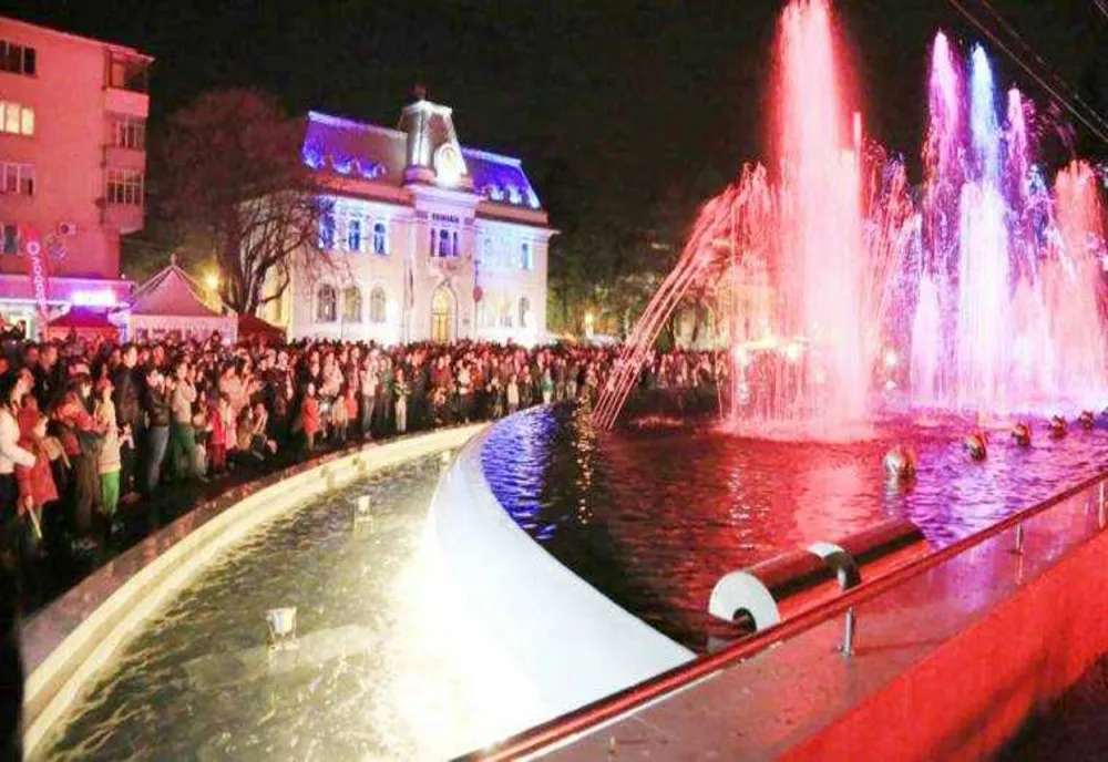 INAUGURAREA FÂNTÂNII MUZICALE DIN PITEȘTI