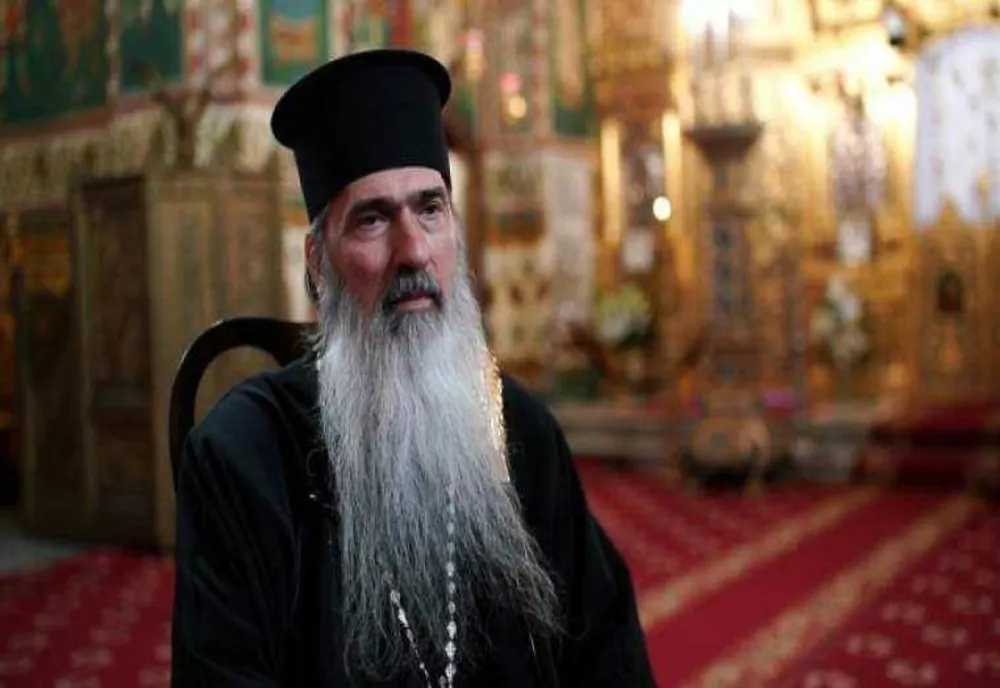 ARHIEPISCOPUL TEODOSIE DESPRE BOLILE PSIHNICE: ”SUNT SLĂBICIUNI DETERMINATE DE PĂCATELE PĂRINȚILOR”