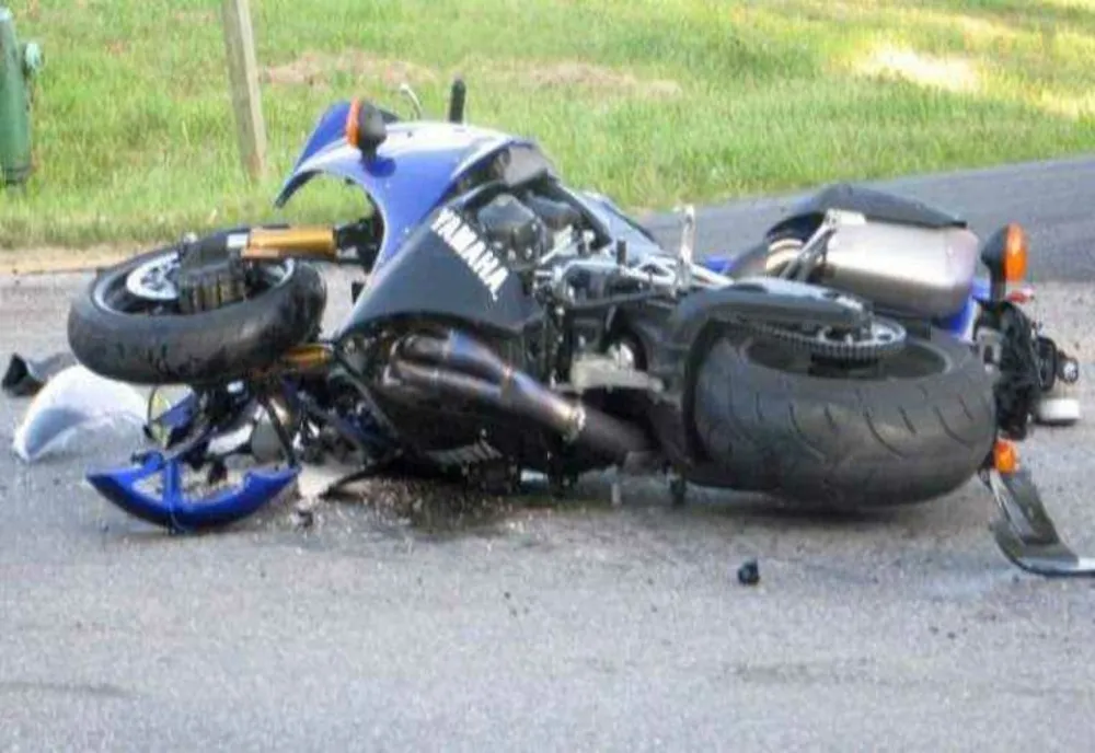 O FEMEIE RĂNITĂ ÎNTR-UN ACCIDENT PE TRANSFĂGĂRĂȘAN
