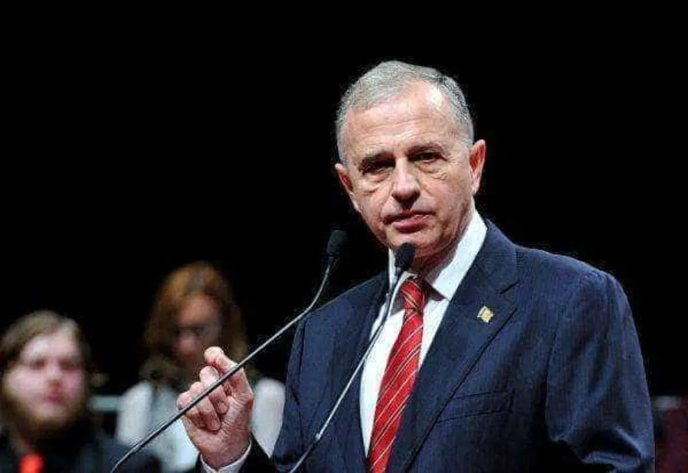 DECORARE NATO PENTRU MIRCEA GEOANĂ