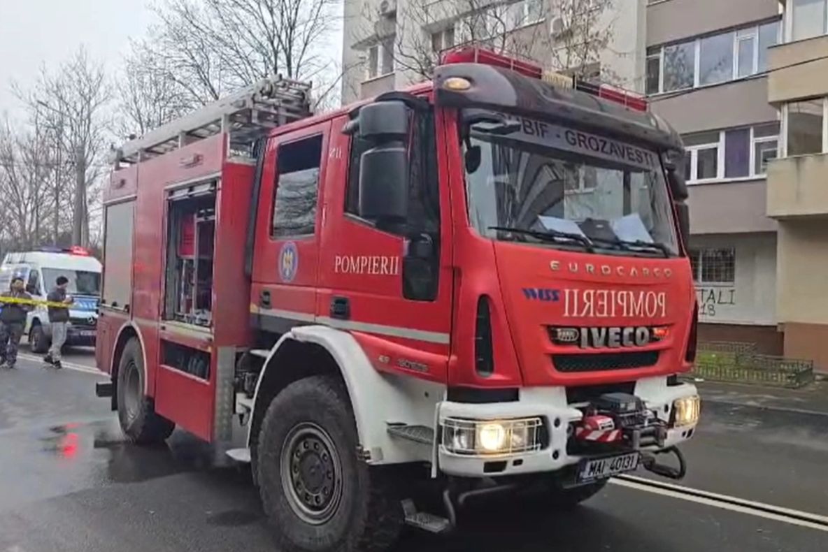 Bătrână moartă într-un incendiu