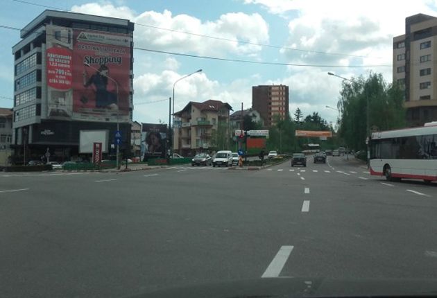 Trafic rutier închis pe Calea Craiovei, din Piteşti! Se efectuează lucrări de reparaţii!