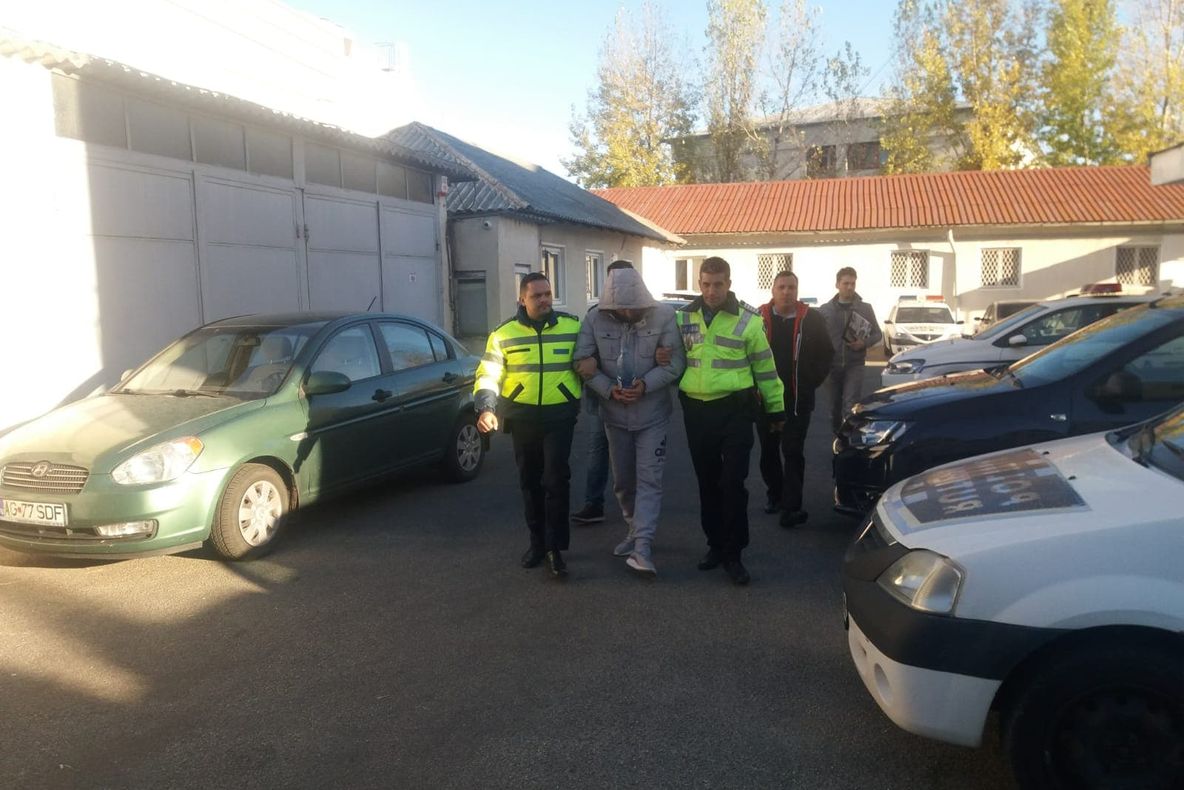 Update-Falsul instalator a furat de la pensionari peste 6.000 de lei