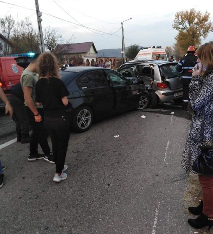 Accident mortal la Mălureni, după ce s-au ciocnit două maşini