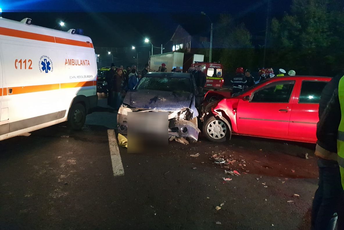 UPDATE! Carambol la Mărăcineni! Șofer beat, fugă de la accident!