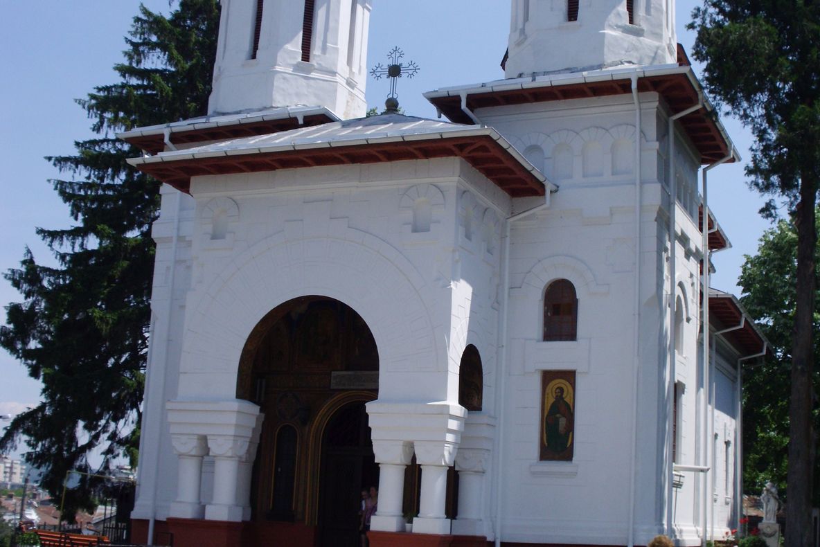 Un preot a fost găsit mort în altar, în Ajunul Crăciunului!