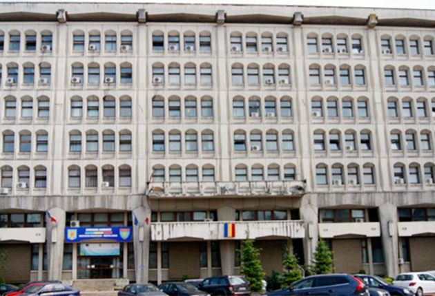 Salarii mai mari pentru angajații Consiliului Județean Argeș