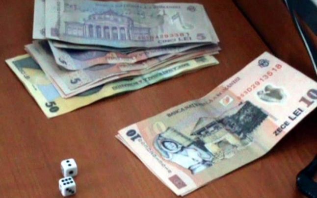 Şi-a jefuit partenerul de barbut! I-a furat tot câştigul