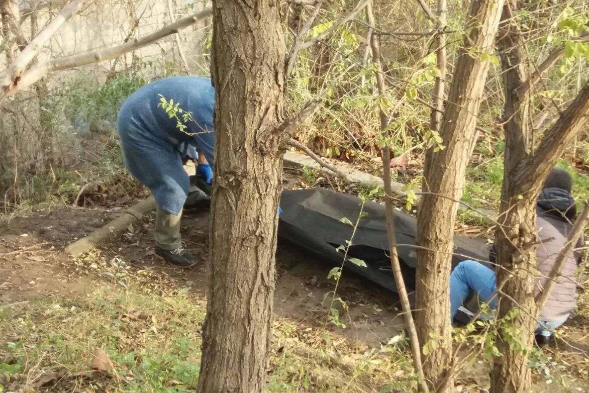 Bărbat decedat la Negraşi! Îngrijitorul şcolii, găsit spânzurat!
