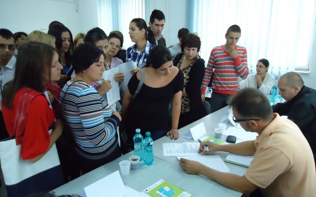 Vineri, Bursa Locurilor de Muncă în Argeș. Peste 600 de posturi