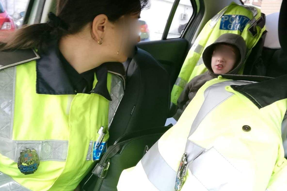 Un copil s-a rătăcit în zona Exercițiu. Poliția Locală Pitești a intervenit...