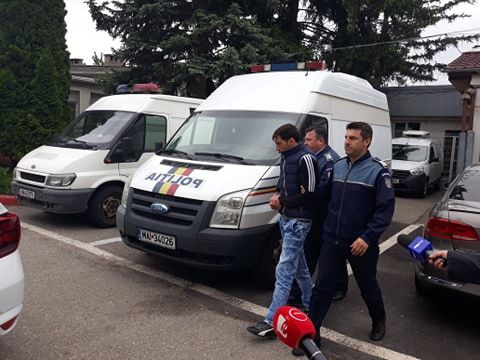 De două ori în arest, în aceeaşi zi! Hoţul eliberat s-a întors în celulă