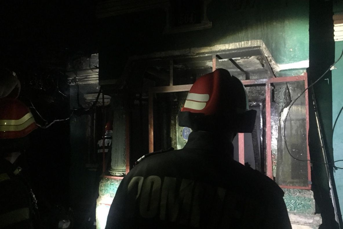 Video-Soți morți în casa distrusă de incendiu, în Argeș!