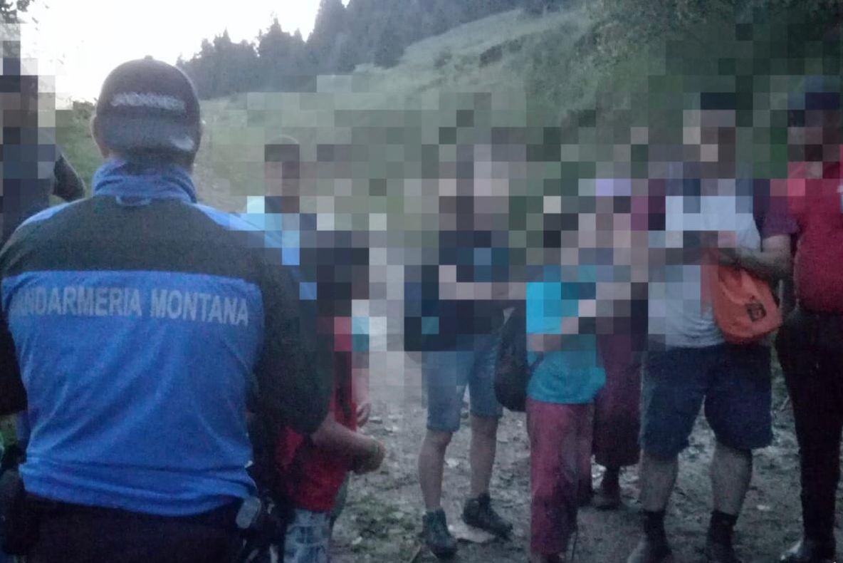 Turiști israelieni rătăciți în Făgăraș, salvați de jandarmi!
