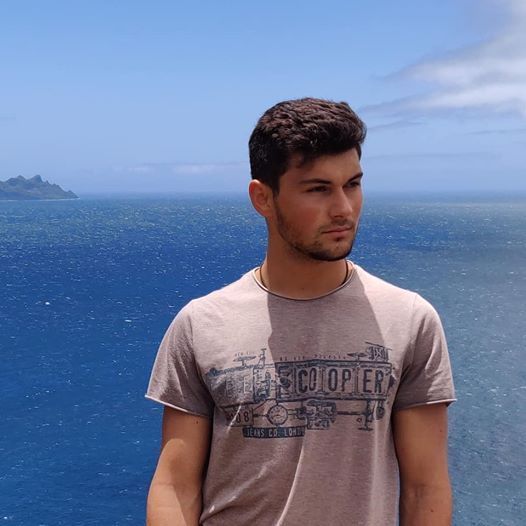 Un tânăr piteştean a murit în SUA!  Părinții nu pot repatria trupul