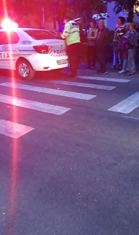Copil de 5 ani, lovit de maşină în cartierul Găvana! Traversa pe marcaj!