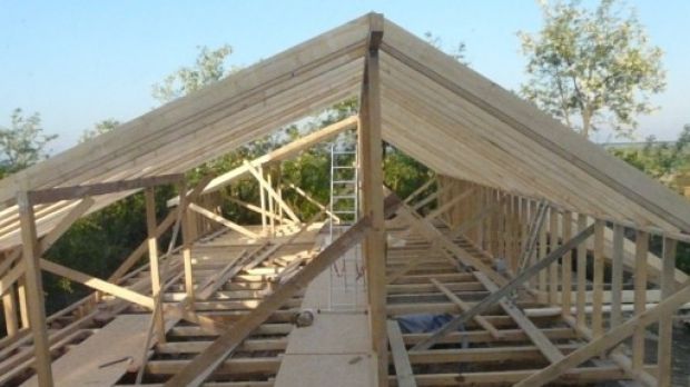 A furat materiale, de 3.000 de euro, dintr-o casă aflată în construcție