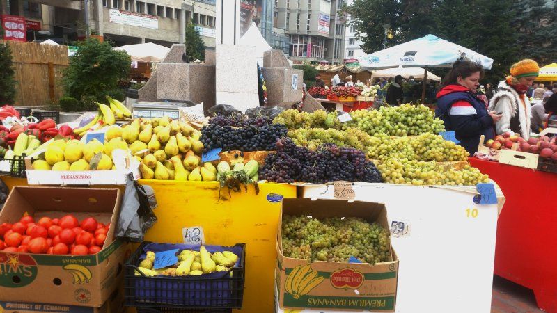 Începe "Toamna piteşteană"! Sute de comercianţi în centrul oraşului