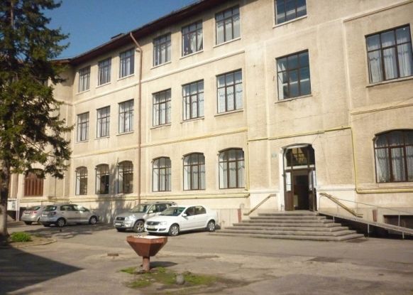 Liceu din Pitești, reabilitat pe fonduri europene