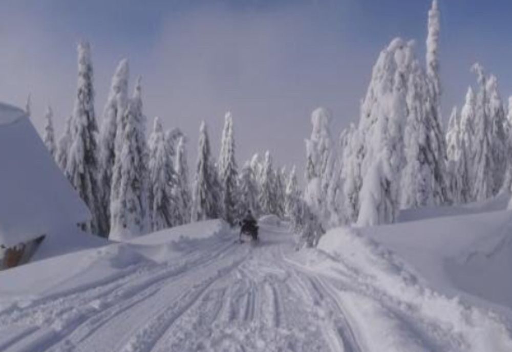 Drumuri închise de zăpadă! E bine de știut!