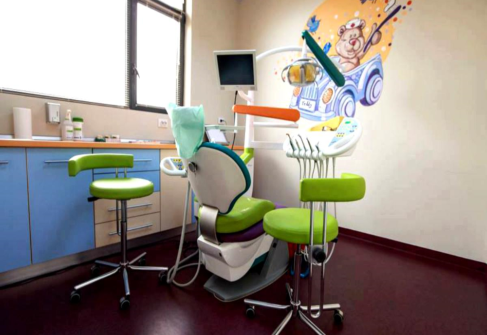 A fost făcută autopsia copilului mort după anestezia de la stomatologie!