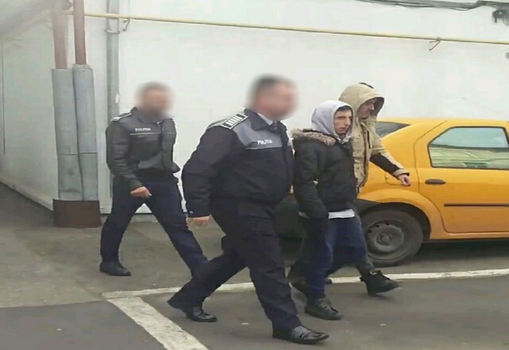 Arestat direct din chioşcul pe care l-a spart!