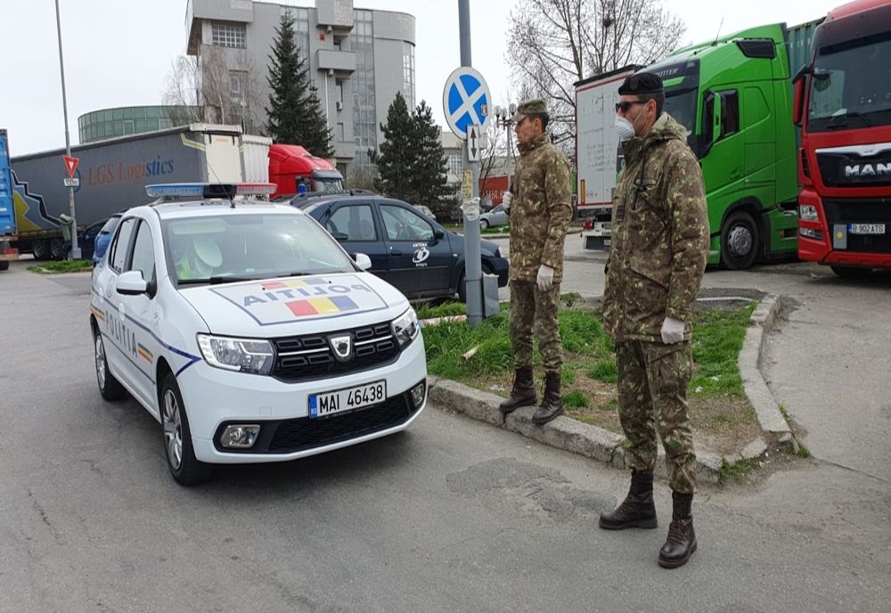 Amendați că în loc să stea în izolare, au mers la cumpărături!