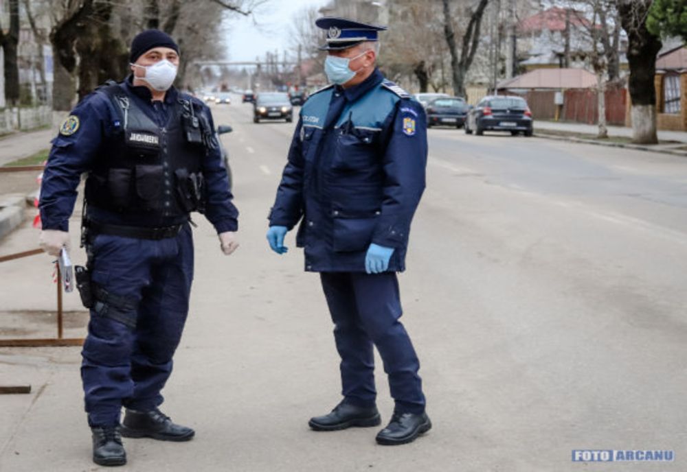Piteştean amendat că era la plimbare în loc să fie în izolare!