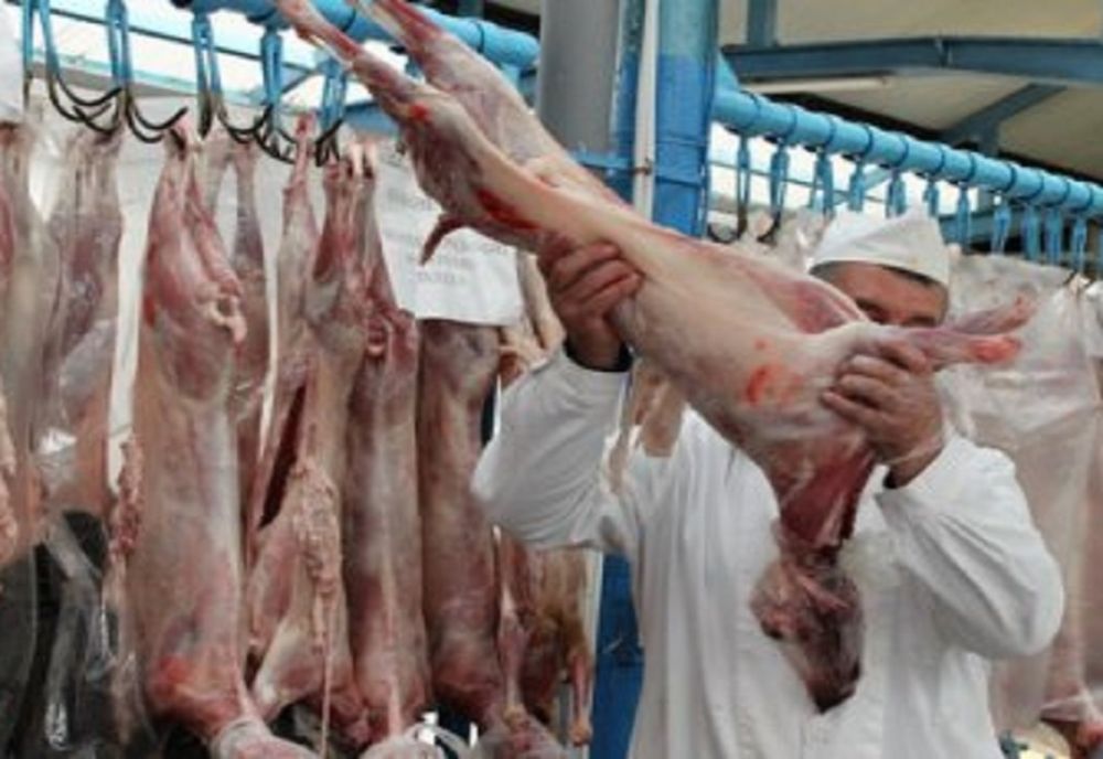 Patru abatoare autorizate pentru tăierea mieilor, în Argeș