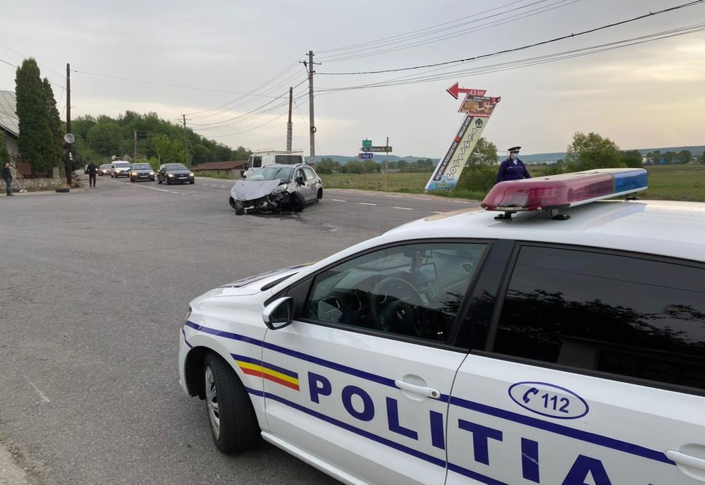 Tânăr beat a făcut accident după o ceartă cu iubita!