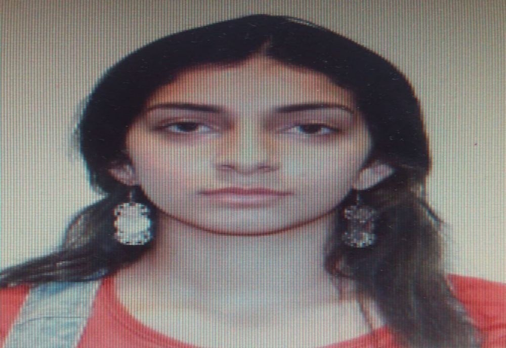 Poliţia în alertă! Fată răpită de pe o stradă din Piteşti!