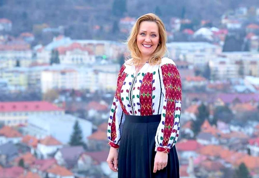 Elena Lăsconi, cele mai multe voturi pentru Primăria Câmpulung